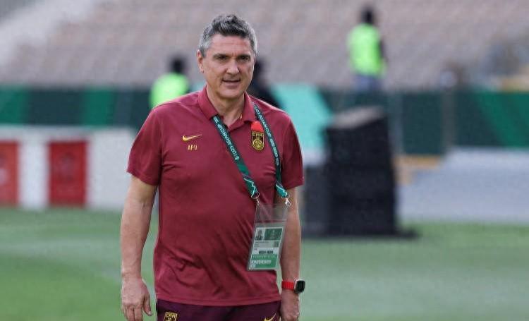 世界杯手机高清观看入口-安东尼奥确定留任，U23国家队面临冲击，没想到功勋主帅这样回应