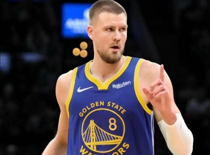 世界杯客户端更新说明-勇士完成了该做的事：在赛季中期，为库里再搭配一位明星球员！